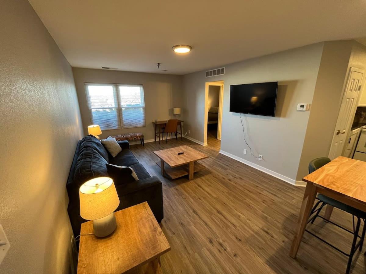 Aksarben 1 Bedroom-Close To I-80 Омаха Экстерьер фото